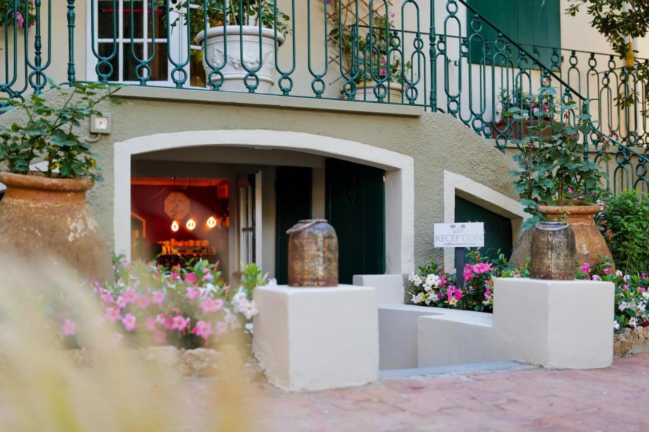 Hotel Club I Pini - Residenza D'Epoca In Versilia Lido di Camaiore Exterior photo